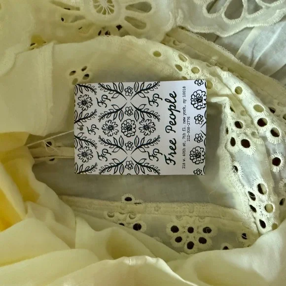 NWT Free People Eyelet Lace Mini Dress Pale Yellow Lace Up Open Back XS - Picture 5 of 7